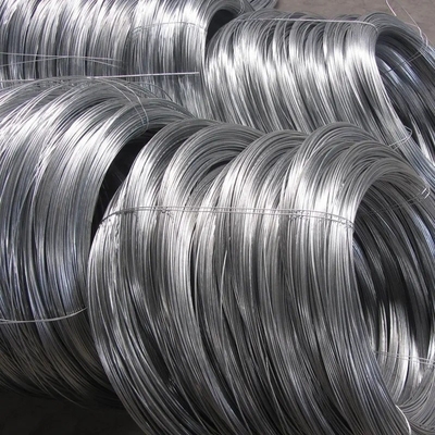 Barre galvanisée à chaud à haute résistance à la traction de 0,3 mm Fil métallique d'acier galvanisé à haute teneur en carbone avec tolérance libre d'échantillonnage ± 1%