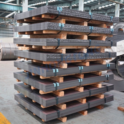 1000-2200 mm Largeur JIS certifié S45C Plaque d'acier laminée à chaud secondaire en bobine