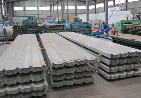 Tissus de toiture en acier ondulé galvanisé à haute résistance standard ASTM pour toiture