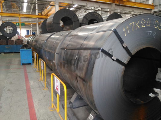Coils d'acier à chaud laminés, décapés et huilés selon la norme ASTM pour les produits de qualité acier