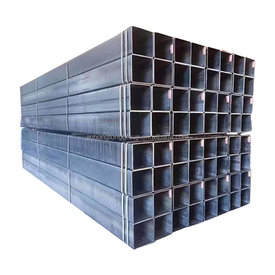 Forme de section rectangulaire galvanisée à chaud SHS 40x40 tube carré tuyau en acier ondulé avec plafond de tuyau en plastique