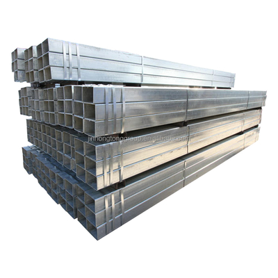 Forme de section rectangulaire galvanisée à chaud SHS 40x40 tube carré tuyau en acier ondulé avec plafond de tuyau en plastique