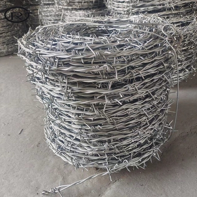 Fermeture en acier inoxydable galvanisé BTO22 CBT-65 Cross Concertina Razor Barbed Wire Blade Mesh pour la construction de protection