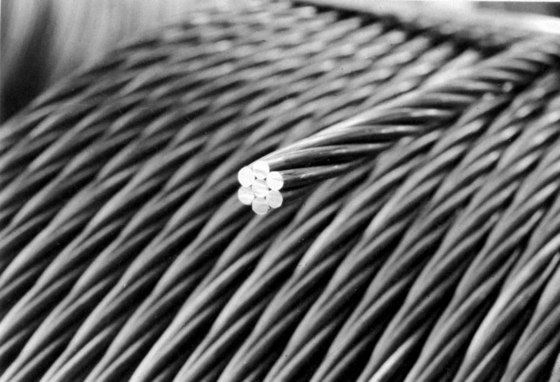 Corde de fil d'acier de 6 mm haute compression pour ascenseur 20 mm 24 mm Structure de construction galvanisée en acier