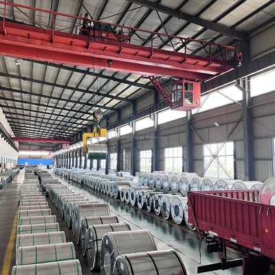 1200 mm 1250 mm Largeur 26 28 29 Épaisseur de calibre Zinc revêtu Gi Galvalume bobine d'acier pour la construction Des échantillons sont gratuits