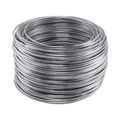 Q195 Q235 45 60 65 70 80 82B Fil galvanisé recouvert de zinc 0,5 mm 0,55 mm 0,6 mm 0,7 mm 1 mm 2 mm 3 mm 4 mm Fil de fer trempé à chaud