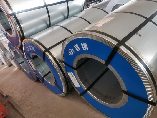 Couche galvanisée d'aluminium et de magnésium 275g 0,5*1200mm 0,8*1200mm bobine d'acier Zn Al Mg personnalisée avec spangle régulier