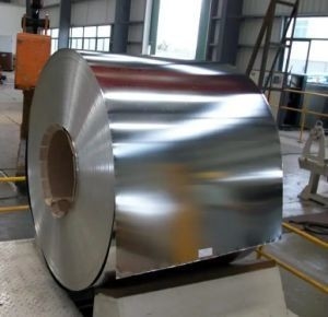 Personnalisé T1 à T5 revêtu d'or Laqué 0,15 mm 0,5 mm Prime en tôle d'étain électrolytique bobines de feuilles pour la technique standard AiSi