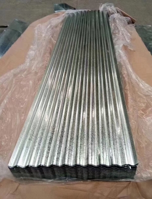Tolérance ± 1% ISO9001 Certifié 0,14-0,22 mm Plaque d'acier galvanisé ondulé pour toiture métallique