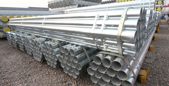 Q195 Q215 Q235 Q345 acier au carbone de qualité 0,2-2,5 mm tuyau rond galvanisé à chaud pour le service de solution de distribution de liquide