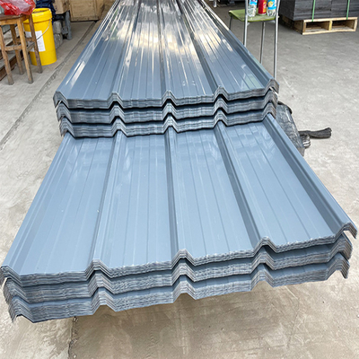762-899 mm Largeur tôle d'acier onduléPPGI DX01 DX02 Carreaux de toit en métal revêtus de couleur pour bâtiments et ateliers
