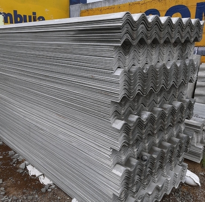 Plaques de toiture en acier galvanisé galvanisé à chaud avec une épaisseur de 0,12 à 1,0 mm et un revêtement en zinc de 40 à 275 g/m2