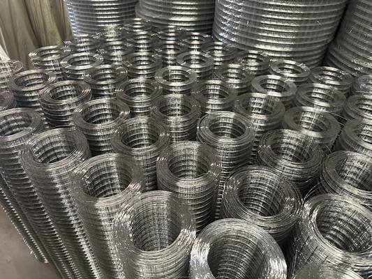 Protéger la clôture Panneaux de treillis métalliques soudés Demandez la jauge de fil pour la protection extérieure