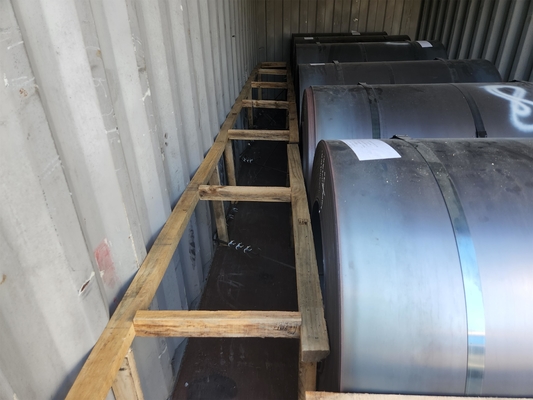 Bonne bobine laminée à chaud de qualité Q235 A36 Bobine en acier au carbone de taille personnalisée pour les machines de construction