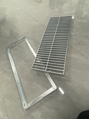 Profil galvanisé en forme de canal en acier en forme de canal de faisceau Q235/Q345/Q195/SS316/SS304 pour les projets de construction