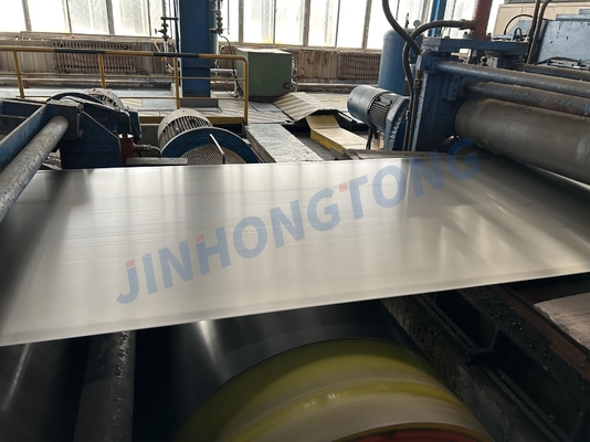 Certificat CE 0,8 mm d'épaisseur 1250 mm de largeur tôle d'acier douce laminée à froid pour prime tôle d'acier laminée à froid métal par tonne