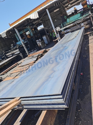 Grand inventaire certifié ISO9001 de plaques d'acier au carbone Q355 SS400 Q195 pour la construction et la fabrication de tuyaux