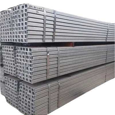 Profiles d'acier à poutre en U laminés à chaud Q235/Q345/SS400/ST37-2/ST52/Q420/Q460/S235JR/S275JR/S355JR pour support structurel
