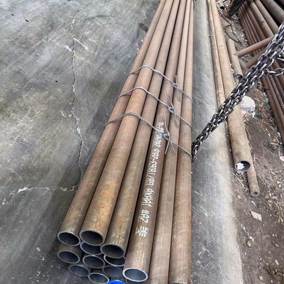 0Épaisseur.25-100 mm ASTM A106 Pipes en acier au carbone pour les applications d'infrastructures pétrolières durables de fournisseurs certifiés