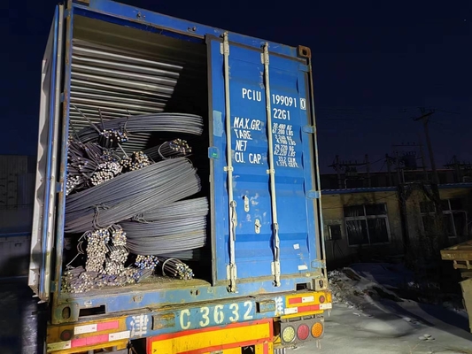 Renforcement de haute résistance de construction avec une tolérance de performance de soudage excellente ± 1% Décoiling du service de traitement