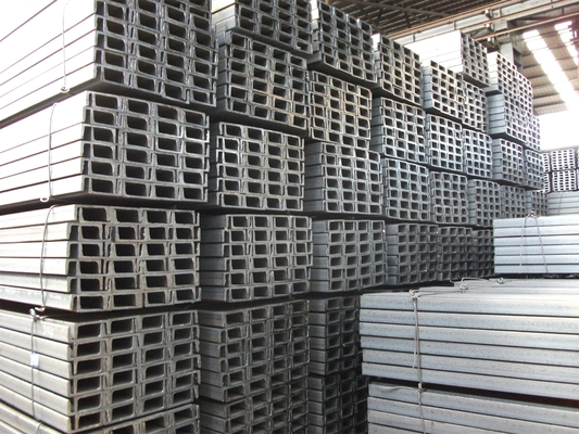 ASTM Q235 Q345 Faisceau d'acier laminé à chaud en U-canal non allié pour la construction de bâtiments