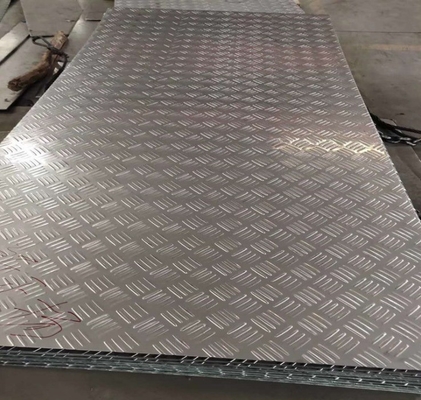 2B Finition de surface personnalisée 304 acier inoxydable plaque à carreaux antidérapant 316L 201 202 acier inoxydable plaque en relief