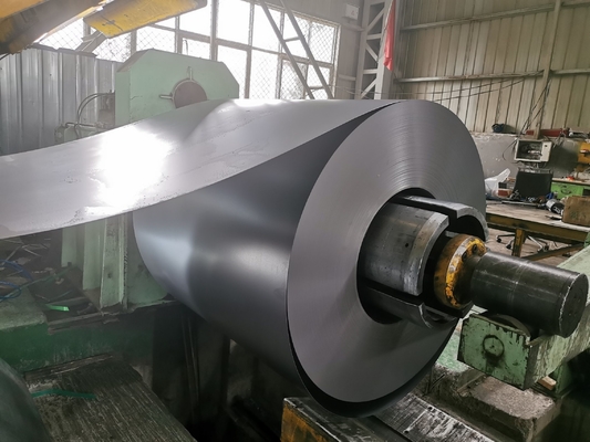 Z140M Magnésium Aluminium Zinc Zn Al Mg Couches en acier enduit bobine non huilée Largeur 5-1500 mm La plus professionnelle