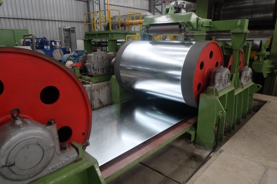 Z140M Magnésium Aluminium Zinc Zn Al Mg Couches en acier enduit bobine non huilée Largeur 5-1500 mm La plus professionnelle