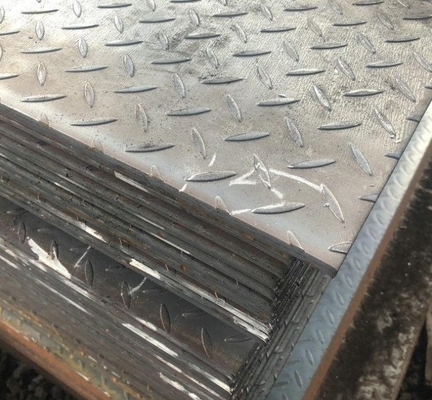Plaque en tôle d'acier inoxydable à carreaux en relief avec finition de surface 2B et longueur de 2 6 m