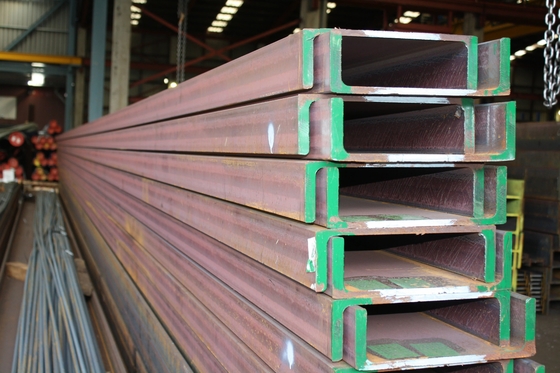 Direct ASTM Q235 Q345 Roulement à chaud en acier en forme de poutre U