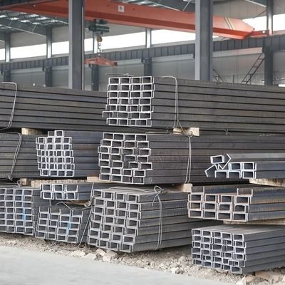 Direct ASTM Q235 Q345 Roulement à chaud en acier en forme de poutre U
