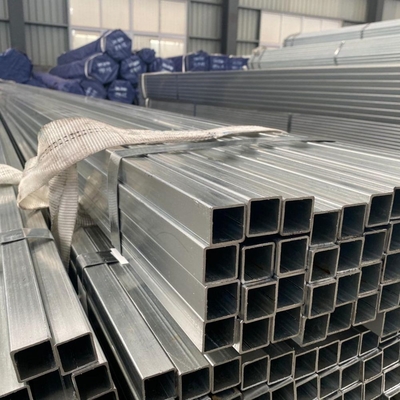 B X42 X52 X60 X70 Étails au carbone de qualité 0,5-2,0 mm épaisseur de paroi Pipe carrée en acier galvanisé laminé à chaud pour livraison liquide