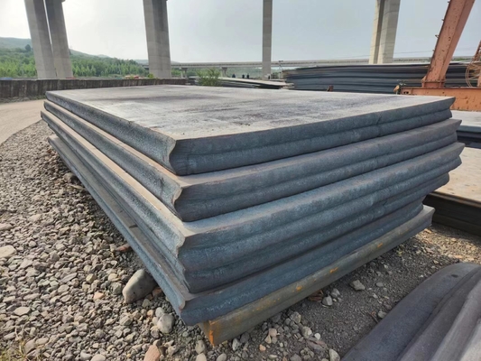 HRC non allié 2 mm 3 mm 10 mm Épaisseur légère A36 S235 S355 Rouleau en acier au carbone laminé à chaud avec passage de peau