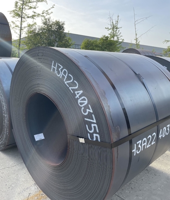 Ss400 Q235 Q345 Résistance Sphc Coil d'acier au carbone Fer Tolérance métallique à l'acier ± 1% Largeur 600-2000 mm selon les besoins