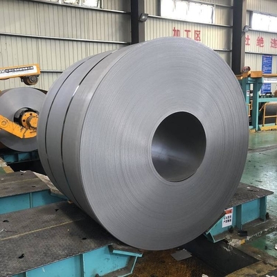 Q235/Q235B/Q345/Q345B/Q195/St37/St42/St37-2/St35.4/St52.4/St35 Coils MS laminés à chaud en tôle noire de fer pour matériaux de construction