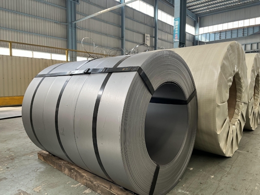 Épaisseur 0,35-200 mm Skin Pass Oui Astm A36 A53 Q195 S235jr Q235 Q345 2mm 4mm 6mm 10mm Métal Fer Noir Rouleau à chaud laminé doux Ms Coil d'acier au carbone