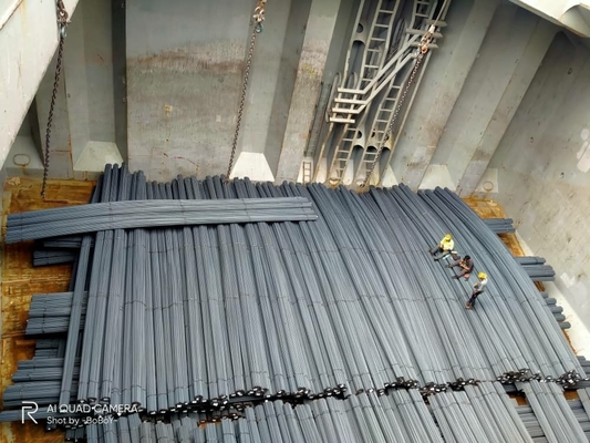 HRB400/500 ASTM A615 BS4449 Renforts en acier structural au carbone pour une tolérance de ± 1% dans les bâtiments