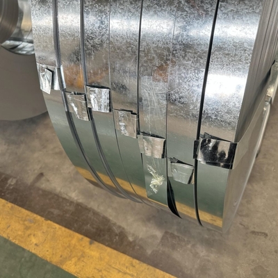 Service de traitement de la flexion non huilée GI Galvalume Coil d'acier Q195 Q235 Fer bande métallique d'acier galvanisé