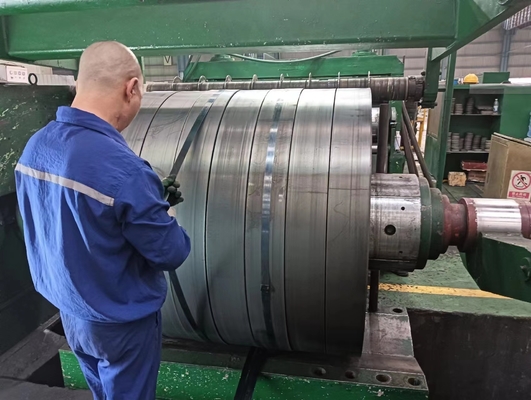 Trouvez le parfait ajustement avec Q235 Q345 St37 Q195 bobine en acier au carbone laminée à chaud de largeur 1000-1500mm