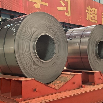 Non allié Q195 Q215 Q235 Q255 Q275 Ms Coil d'acier au carbone laminé à froid à chaud pour matériaux de construction pour diverses industries