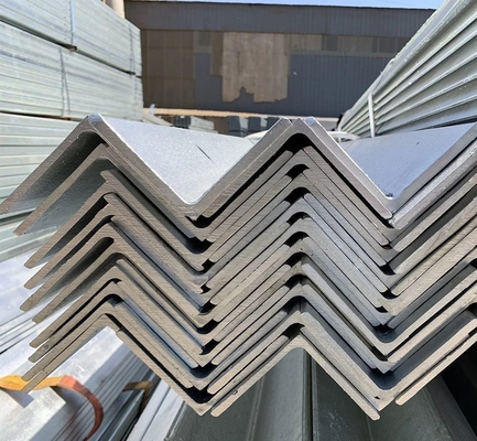 Barre d'angle d'acier AISI de haute résistance Q235 Q235B pour la construction en couleur RAL et norme AiSi