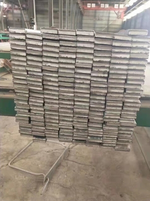 Fabricant fournisseur de barres plates en acier allié A36 6m en acier au carbone galvanisé utilisées pour le bâtiment