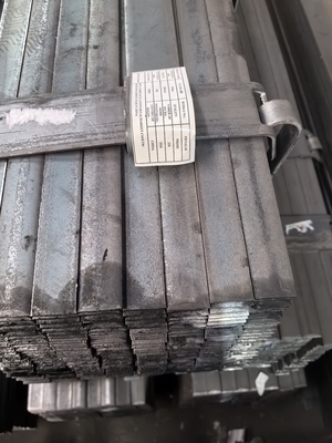 Prix du fournisseur entièrement personnalisé 300 série acier inoxydable barres plates laminées à chaud laminées à froid Barre d'acier laminée 8K Barres d'acier finition