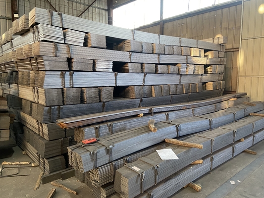 Prix du fournisseur entièrement personnalisé 300 série acier inoxydable barres plates laminées à chaud laminées à froid Barre d'acier laminée 8K Barres d'acier finition