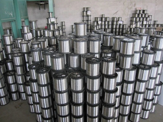 L'acier inoxydable de haute qualité MIG fil ER304 Q195 SAE1008 fil de soudage usine fil d'acier inoxydable