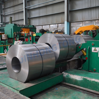 Coils en acier AE 1006 laminés à froid (S235JR, 1250-2500 mm) avec services de découpe, de soudage et de flexion en option