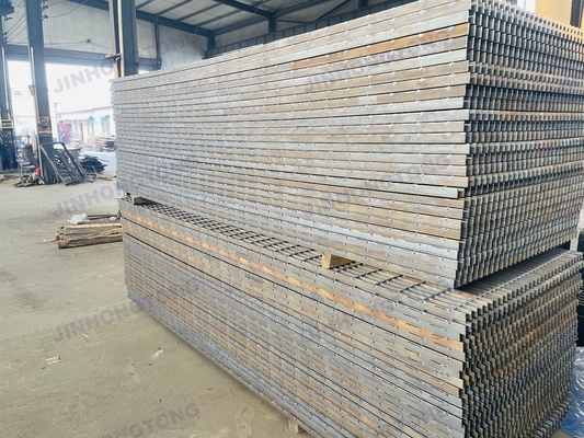Taille personnalisée grille en acier galvanisé métallique trempé à chaud pour plancher en tôle avec prix d'usine