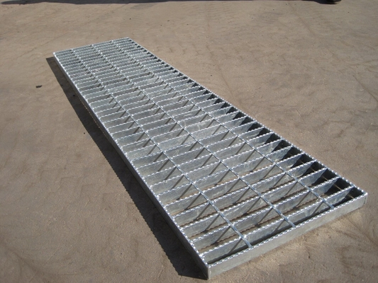 Largement utilisés grille de plancher en acier inoxydable 12x12 30x3 grille en acier antidérapant diamant grille en acier ondulé