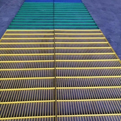 Grille galvanisée en acier 3 mm canaux de drainage métallique grille en acier couverture de tranchée de marche CE Certification ISO