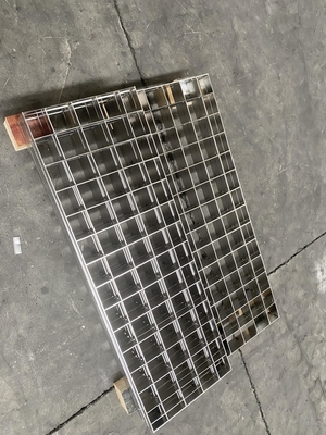 Prix d'usine Très bonne qualité Grilles en acier inoxydable SS316 SS304 Plateforme de marche ou HDG Grille en acier et en métal